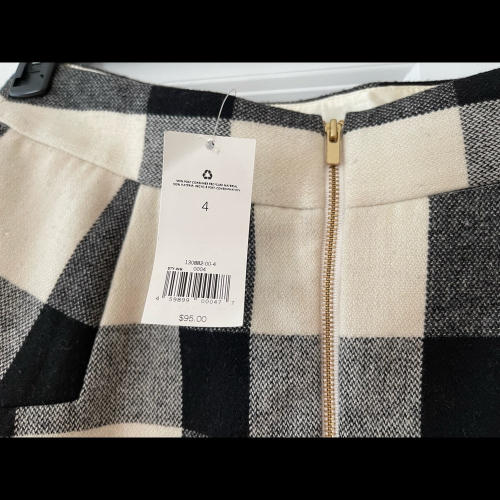 Banana Republic skirt Size 4
